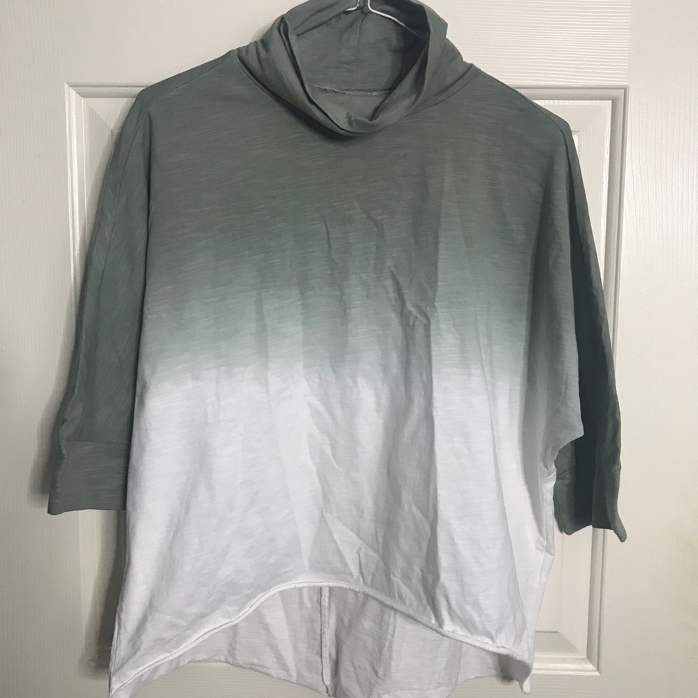 Turtle neck top